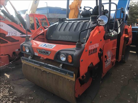 2014 Hamm HD+90iVV Ride-On Roller