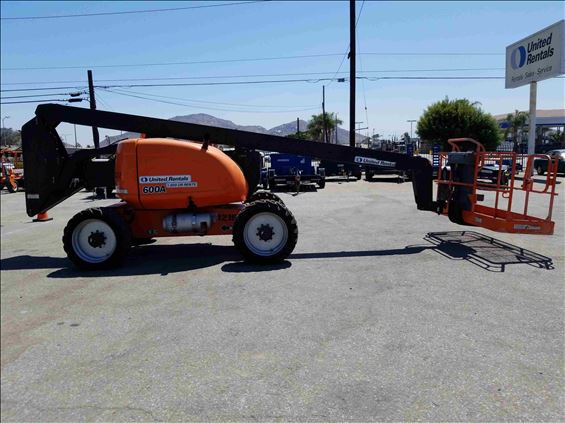 2011 JLG 600A Boom Lift