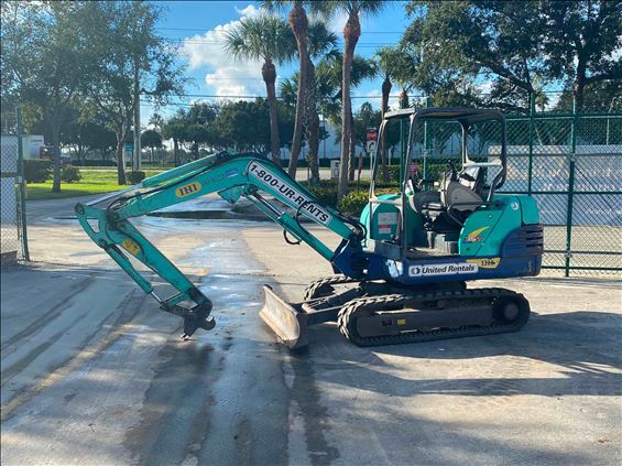2015 IHI 35N-3 Mini-Excavator