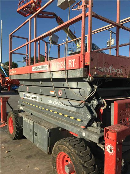 2014 Skyjack SJ7135RT Scissor Lift