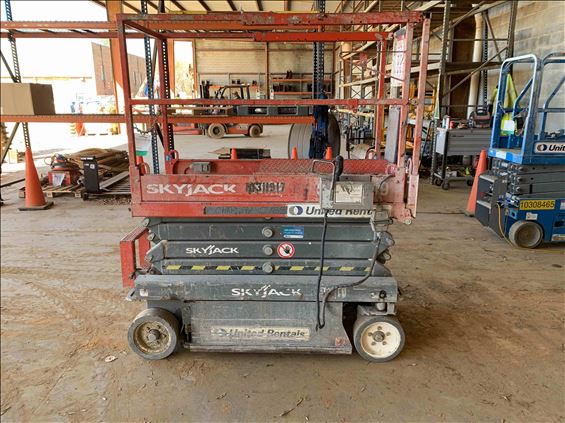 2014 Skyjack SJIII3219 Scissor Lift