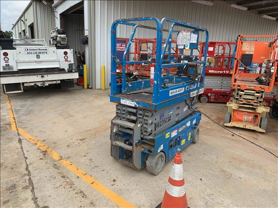 2014 Genie GS-1930 Scissor Lift