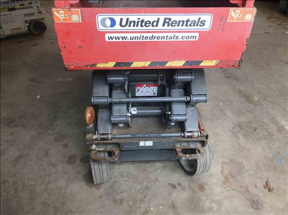 2014 Skyjack SJIII3226 Scissor Lift