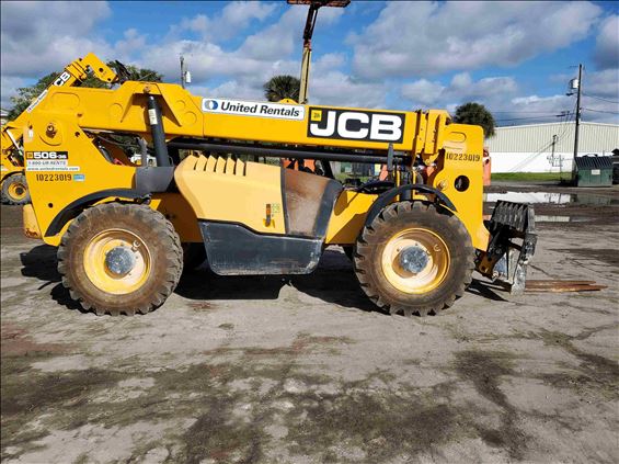 2014 JCB 506-36 Rough Terrain Forklift