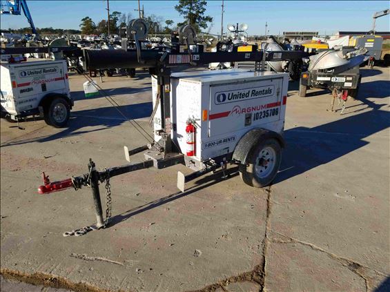 2014 Magnum Pro MLT3060 Towable Light Tower