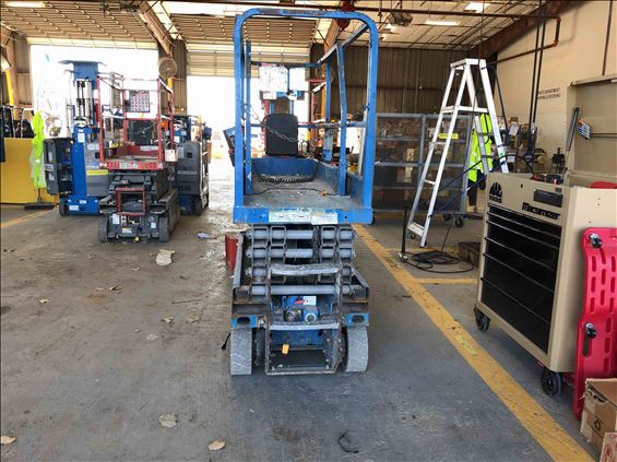 2014 Genie GS-1930 Scissor Lift
