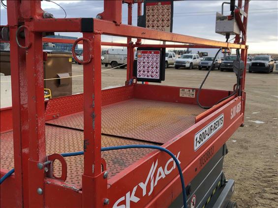 2015 Skyjack SJIII4626 Scissor Lift