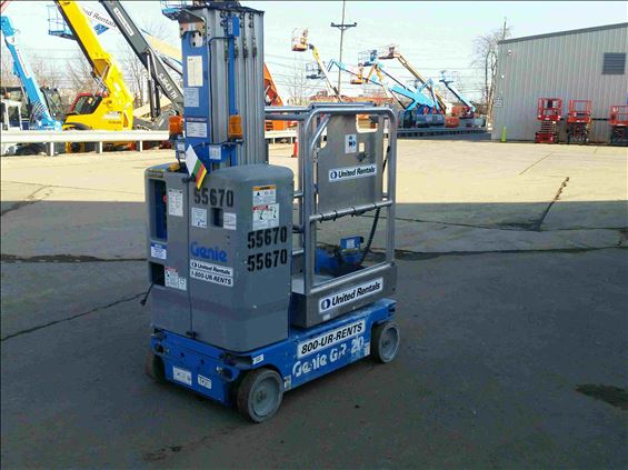 2014 Genie GR-20 Vertical Lift
