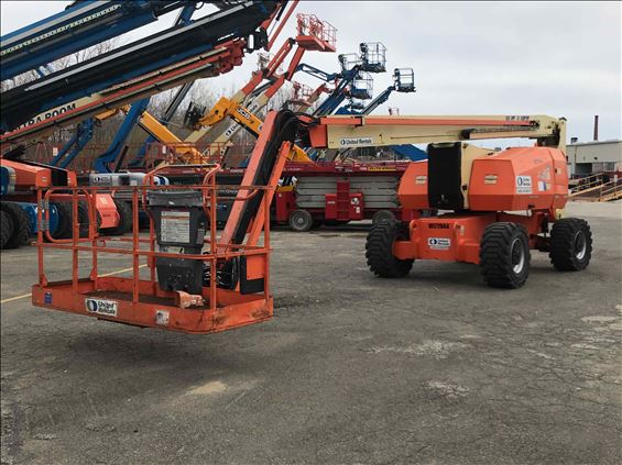 2013 JLG 800AJ Boom Lift