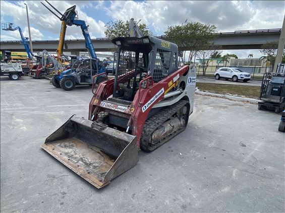 2016 Takeuchi TL8RW