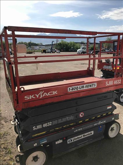 2013 Skyjack SJIII4632 Scissor Lift