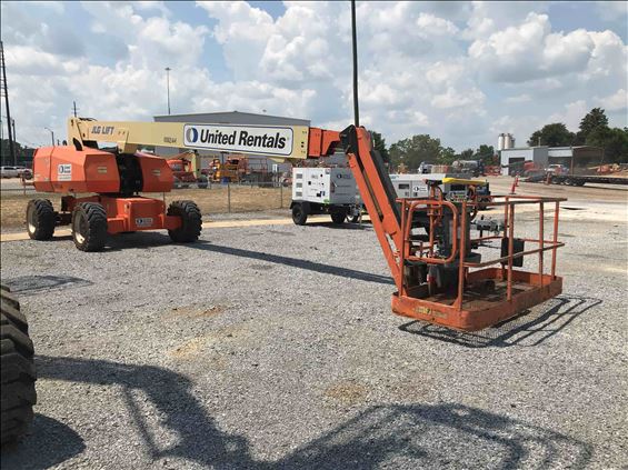 2013 JLG 860SJ Boom Lift