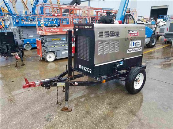 2016 Lincoln Electric VANTAGE 520 Welder