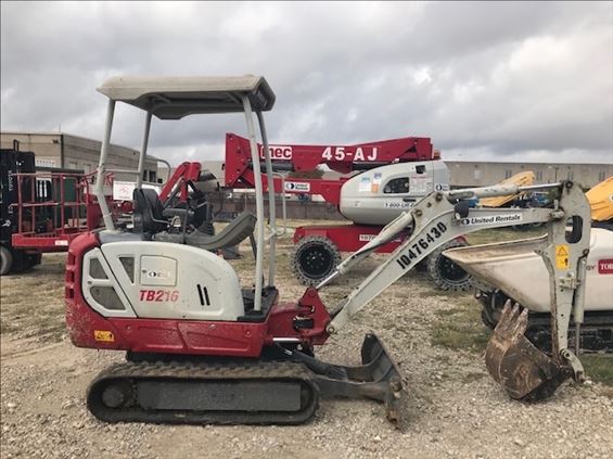 2016 Takeuchi TB216 Mini-Excavator