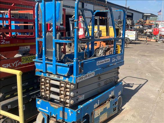 2014 Genie GS-1930 Scissor Lift