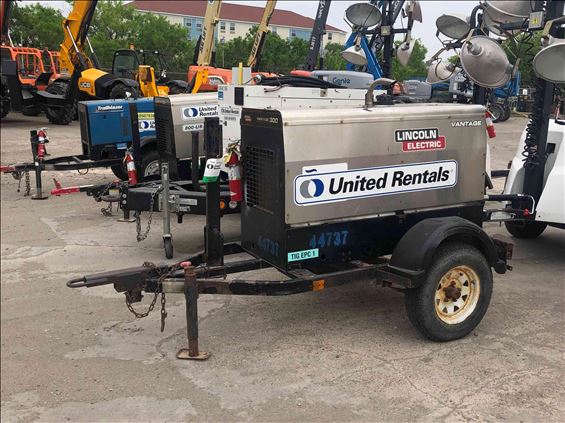 2017 Lincoln Electric Vantage 300 Welder