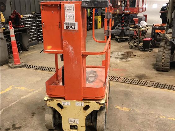 2014 JLG 1230ES Vertical Lift