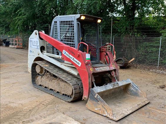 2015 Takeuchi TL10R