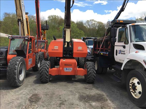 2013 JLG 860SJ Boom Lift