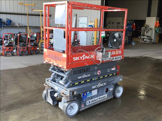 2015 Skyjack SJIII3219 Scissor Lift