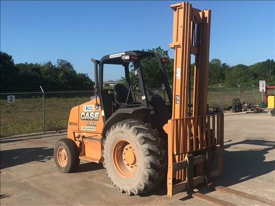 2013 Case 586H Rough Terrain Forklift