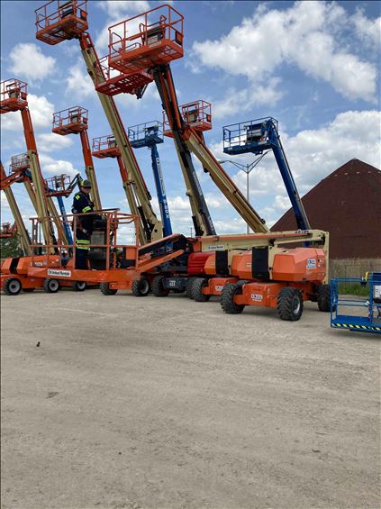 2013 JLG 800AJ Boom Lift