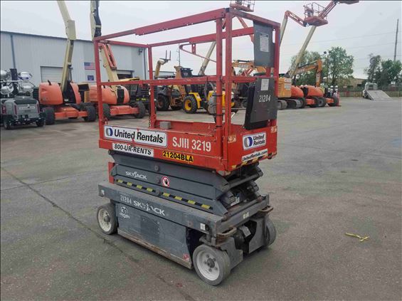 2015 Skyjack SJIII3219 Scissor Lift