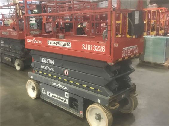 2015 Skyjack SJIII3226 Scissor Lift