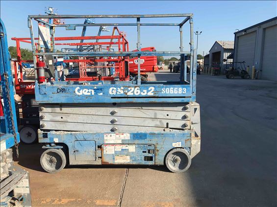 2013 Genie GS-2632 Scissor Lift