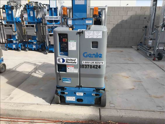 2015 Genie GR-20 Scissor Lift