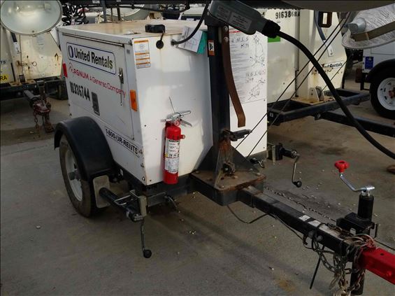 2015 Magnum Pro MLT3060 Towable Light Tower