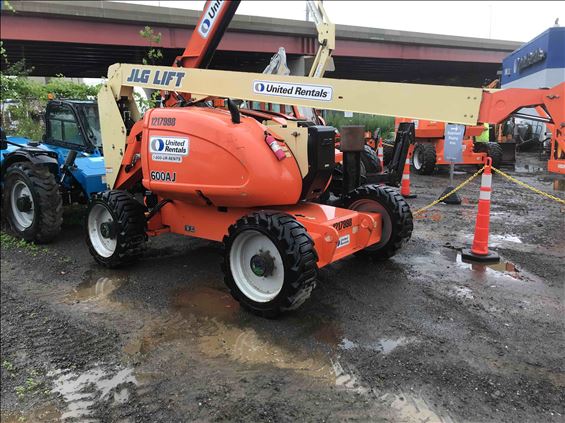 2011 JLG 600AJ Boom Lift