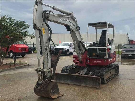 2015 Takeuchi TB260 Mini-Excavator