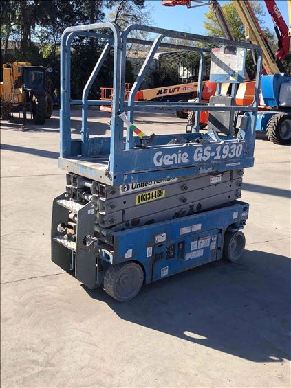 2015 Genie GS-1930 Scissor Lift