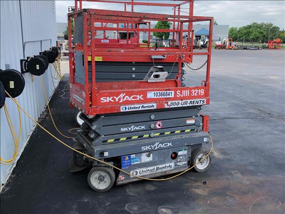 2015 Skyjack SJIII3219 Scissor Lift