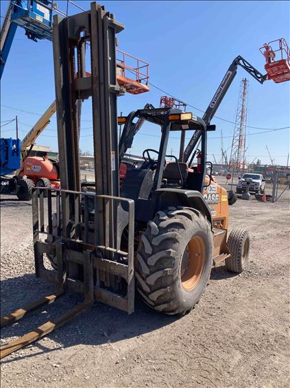 2016 Case 586H Rough Terrain Forklift