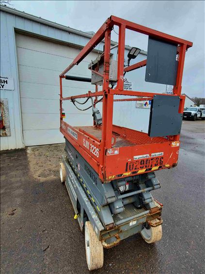 2014 Skyjack SJIII3226 Scissor Lift