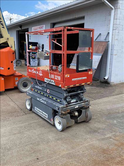 2015 Skyjack SJIII3219 Scissor Lift