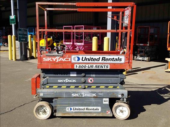 2015 Skyjack SJIII3219 Scissor Lift