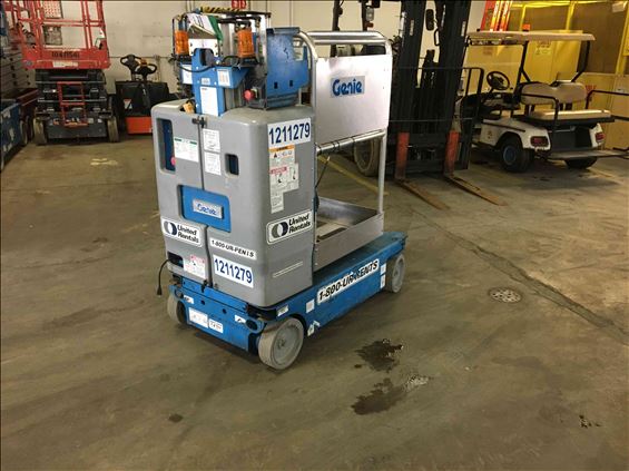 2011 Genie GR-15 Scissor Lift