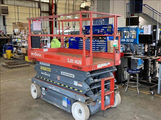 2015 Skyjack SJIII4626 Scissor Lift