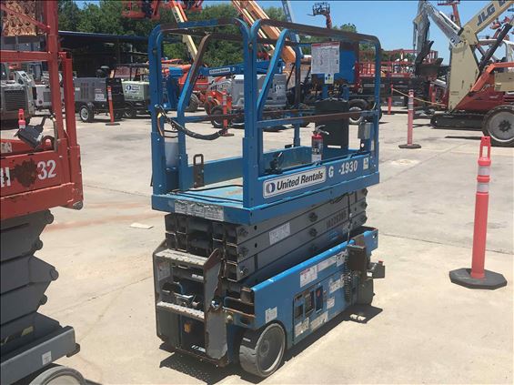 2014 Genie GS-1930 Scissor Lift