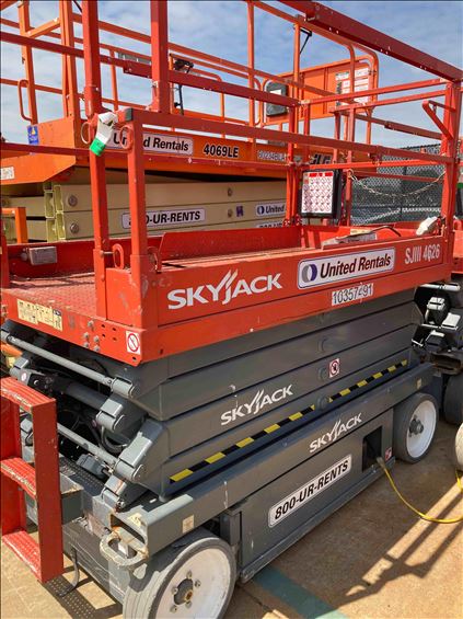 2015 Skyjack SJIII4626 Scissor Lift