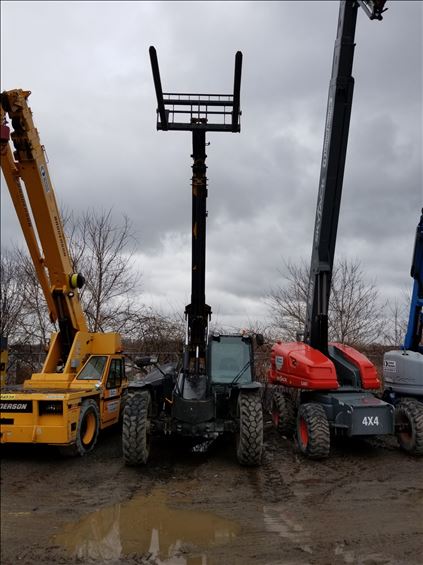 2014 JCB 509-42 S Rough Terrain Forklift