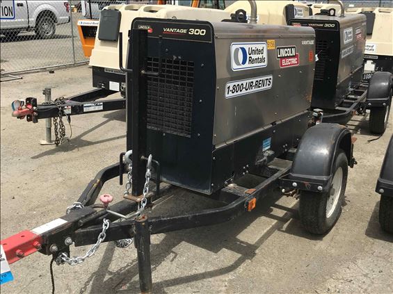 2015 Lincoln Electric Vantage 300 Welder