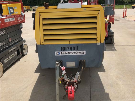 2013 Atlas Copco XAS400JD7 Air Compressor