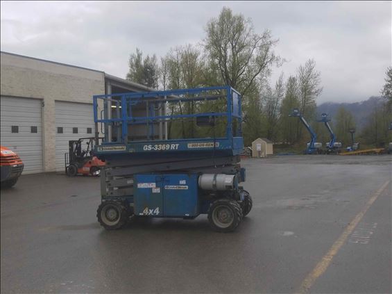 2013 Genie GS-3369RT Scissor Lift