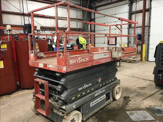 2014 Skyjack SJIII4632 Scissor Lift