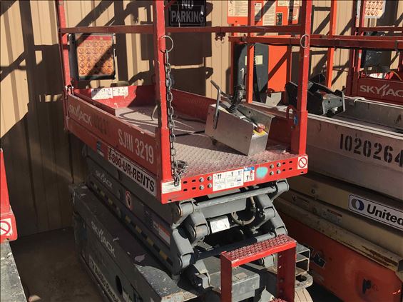 2014 Skyjack SJIII3219 Scissor Lift