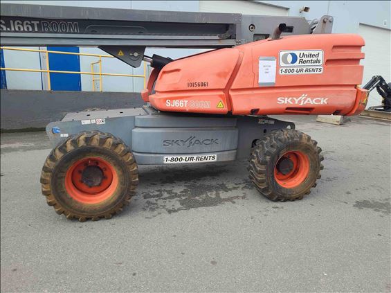 2013 Skyjack SJ66T Boom Lift